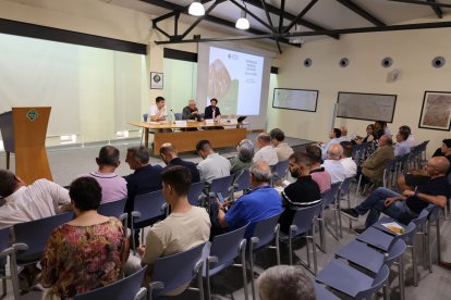 Un moment de l’assemblea de socis de la Cooperativa d’Ivars d’Urgell celebrada ahir.