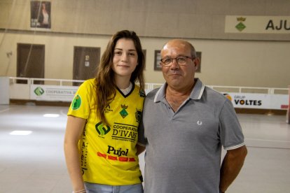 Laura Pastor i Ramon Porta, ahir al pavelló del Vila-sana.