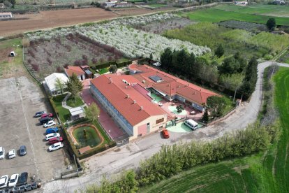 El centre està ubicat al Camí de Montcada, a l’Horta.