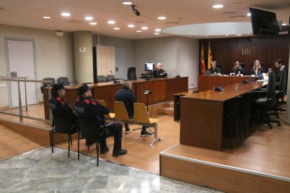 El judici a un lladre multireincident aquest dimecres a l'Audiència de Lleida.