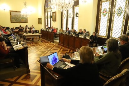 Una imatge del ple de la Diputació de Lleida aquest dijous.