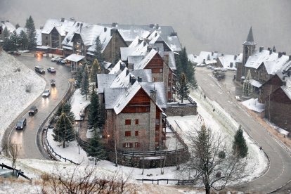 Tarnau, a Baqueira, nevat