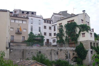 Vista de la sede del ayuntamiento de Alòs de Balaguer.