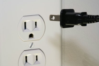 Tres dispositivos que nunca deberías desenchufar para ahorrar energía