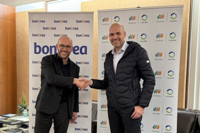 bonÀrea i Iberdrola | bp pulse signen un acord per electrificar 66 estacions de servei