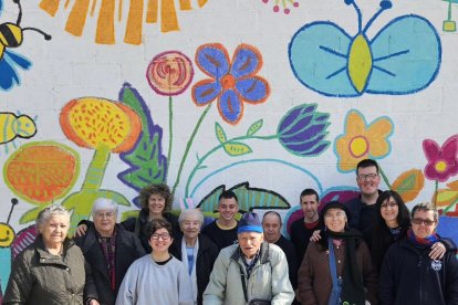 Usuarios del centro de Sidamon con los del taller de Acudam. - AJUNTAMENT DE SIDAMON