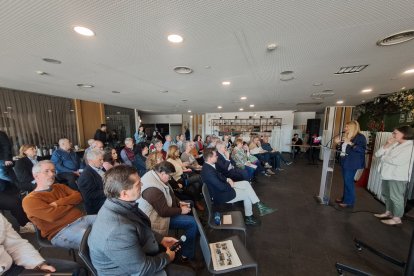 El ayuntamiento anunció esta medida en una reunión con los presidentes de asociaciones de vecinos. - SCD