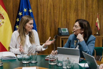 La ministra para la Transición Ecológica y el Reto Demográfico, Sara Aagesen, se reunió ayer con la presidenta de la CNMC, Cani Fernández. - CARLOS LUJÁN / EUROPA PRESS