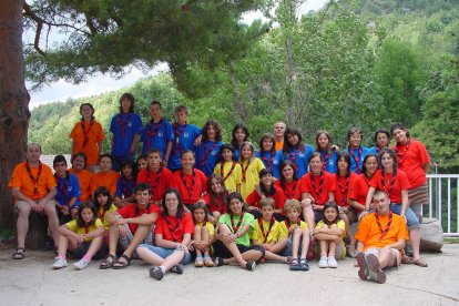 Una de les sortides organitzada pels escoltes l’any 2006. - AGRUPAMENT ESCOLTA IVARSENC