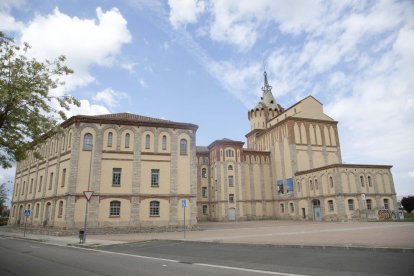 L’edifici del Sindicat allotja el Museu del Blat i la Pagesia i un espai per a empreses. - C.MARSIÑACH