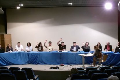 El pleno del pasado lunes fue el detonante de la dimisión del alcalde. - AJUNTAMENT D’ALMACELLES