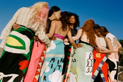 Festival revolucionari a Lleida: ioga, art i cultura es fusionen en un entorn monumental