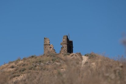 Vista actual de la torre de Moradilla, que se derrumbó en 2024