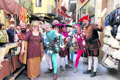 Espectáculos itinterantes recorrieron el Centre Històric. - MAGDALENA ALTISENT