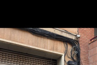 Palau y Melero, con vecinos de la calle Germans Izquierdo. - PP LLEIDA