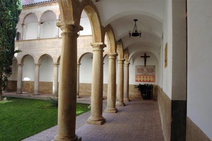 L'antic convent del carmelites de Tàrrega.