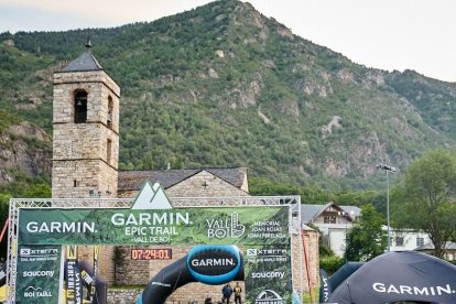 La presentació de la competició va reunir la majoria d’atletes.