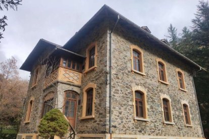 Vista de la Casa Matter, de propiedad municipal. - AJUNTAMENT DE LA TORRE DE CAPDELLA