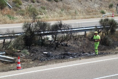 Vista del lloc de l’accident a l'Autovía Rías Bajas (A-52) a Cernadilla.