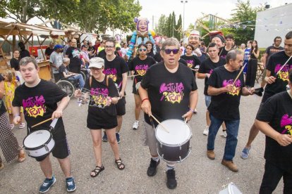 Batukada con L’Estel de Balaguer junto a la Nona, la Verreta y Lo Groguet. - LAIA PEDRÓS