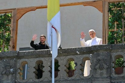 Lleó XIV va oferir ahir a Zelenski el Vaticà per negociar la pau amb Rússia. - VATICAN MEDIA / EUROPA PRESS