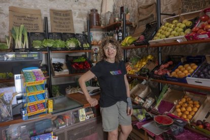 Ca la Paula, de Torrebesses, un dels comerços que participen en la iniciativa. - RAFA ARIÑO