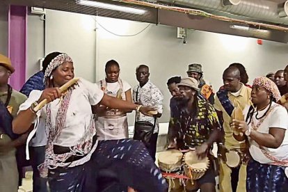 Danses tradicionals. - CEDIDA
