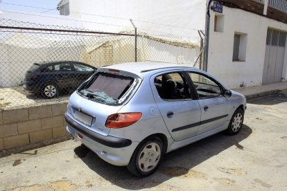 Vehicle afectat en els incidents de Torre Pacheco. - EFE/MORELL