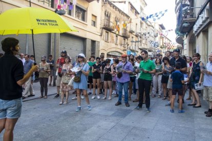 La verbena de FiraTàrrega reunió a unas 120 personas. - LAIA PEDRÓS