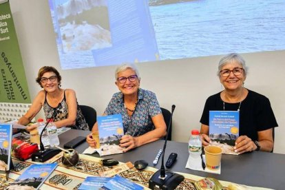 El acto se celebró en la biblioteca pública de Sort. - BIBLIOTECA DE SORT