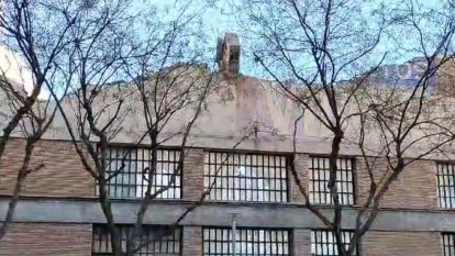 Enderroc de l'antiga fàbrica de galetes Virginias al barri de Pardinyes de Lleida.