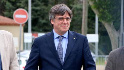 Puigdemont arriba dos hores abans a la seu electoral d'Argelers per seguir l'escrutini