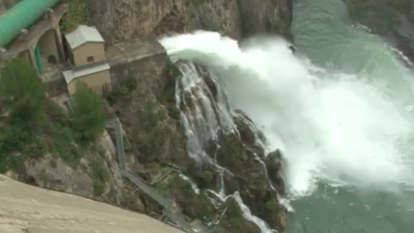 Desembassen aigua a camarasa