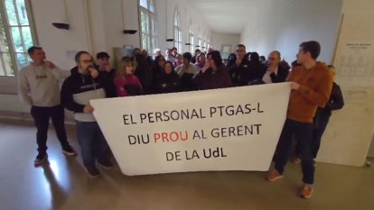 Personal laboral de la Universitat de Lleida protesta contra la gerència de la institució
