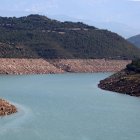 L'embassament de Rialb presenta un baix nivell de reserva d'aigua per la sequera.
