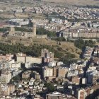 Imagen aérea de parte de la ciudad de Lleida, el municipio con más pisos públicos.