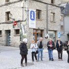 Visitants aquesta setmana a Vielha, on tot és a punt per a una nova campanya d’esquí. - EDGAR ALDANA