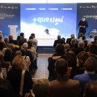 El grup FGC va presentar ahir les novetats per a la pròxima temporada a la Fira de Muntanya de Vic. - ACN