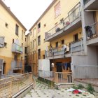 L'interior del polèmic bloc okupat de les Borges Blanques