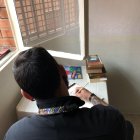 Imatge d’un reclús en una de les cel·les.