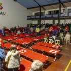 El pavelló de L'Albi acull aquesta nit viatjers d'un tren d'alta velocitat que va quedar atrapat a les Garrigues per l'apagada.