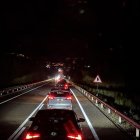 L’accident va tallar la carretera i va provocar cues. - JORDI SOLÉ/DIARI D’ANDORRA