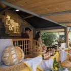 La Fira del Pa i el Cereal compta amb uns 33 expositors amb productes artesans i de proximitat. - C.MARSIÑACH