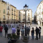 Dissabte 150 persones van mostrar el rebuig a l’atac a Cervera. - C.MARSIÑACH