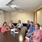 Representants del consistori, el bisbat i la parròquia. - AJUNTAMENT D’ALFARRÀS