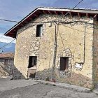 La casa està situada a la plaça de Travesseres. - F.S.