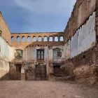 Cal Quelo només manté la façana ja que es va desmantellar l’interior. - AJUNTAMENT DE MASSALCOREIG