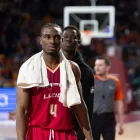 Agada abandona la pista capcot. - JAVI ENJUANES