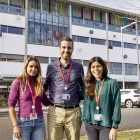 Sandra Rodríguez, Antonio Rivera i Susana Nieto, professionals de l’hospital Sant Joan de Déu Terres de Lleida. - JORDI ECHEVARRIA