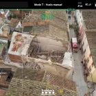 Imatge aèria dels bombers de la casa afectada. - E. FARNELL